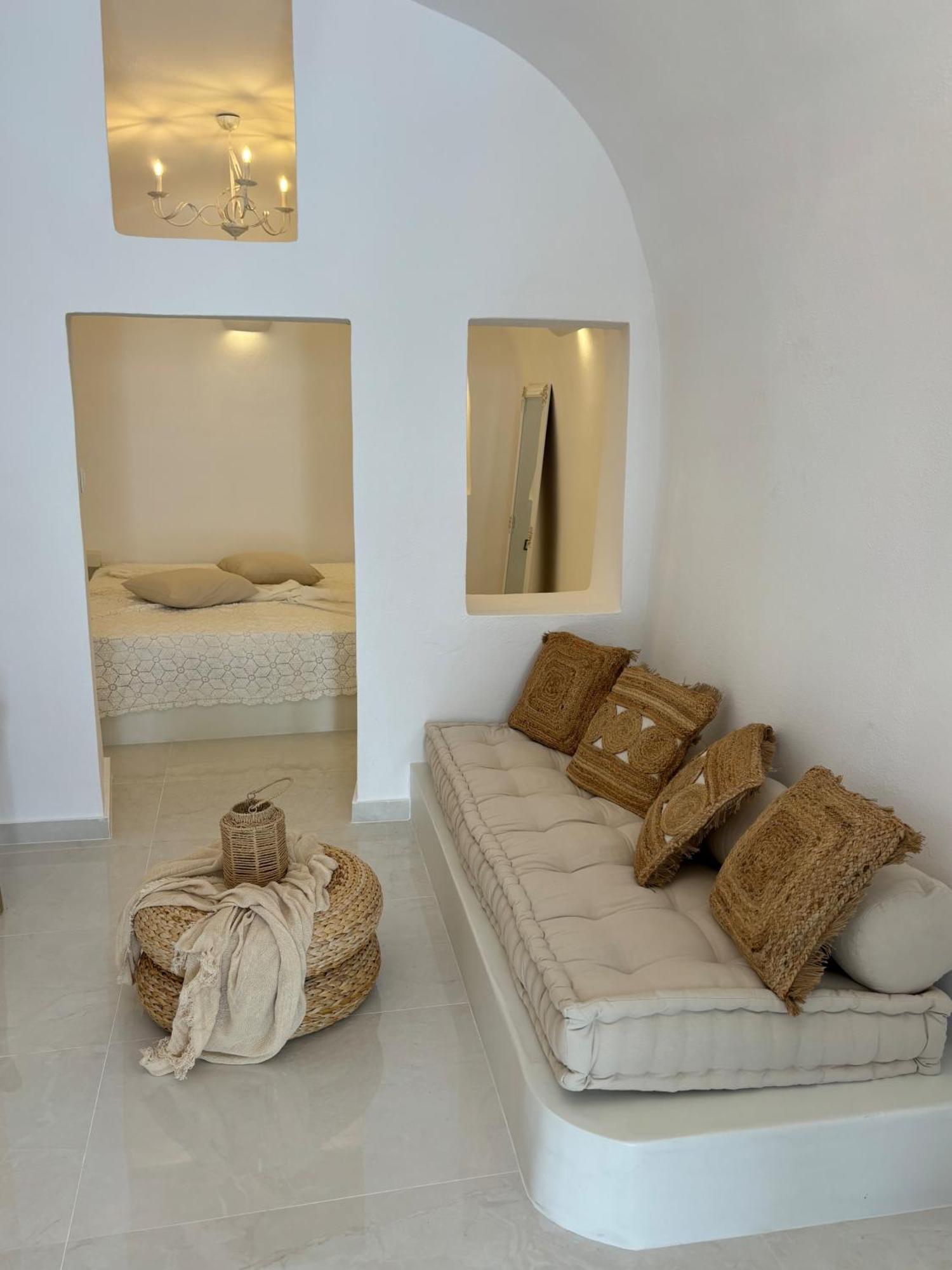 Cave Noelia Apartment Fira  Bagian luar foto