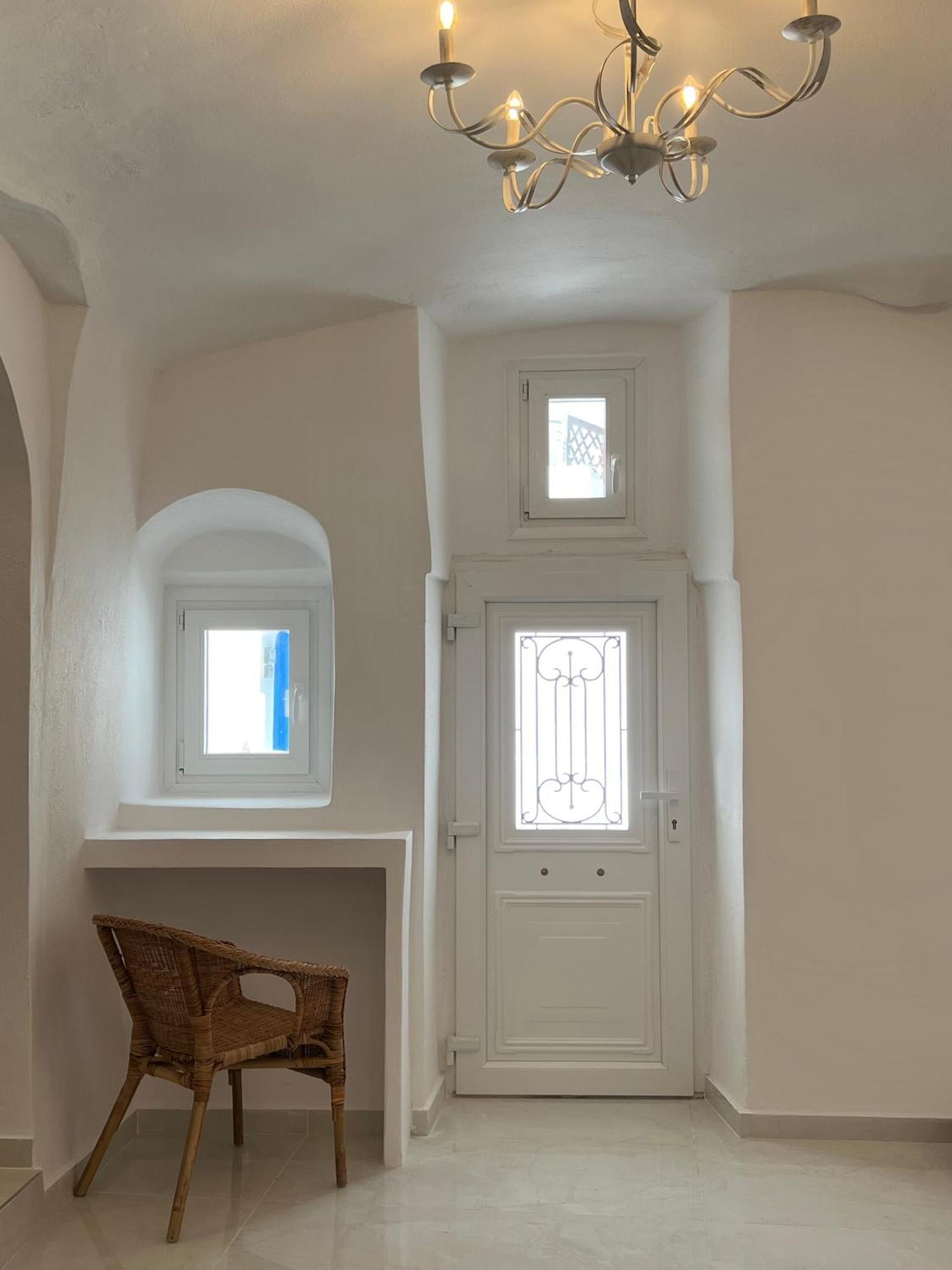 Cave Noelia Apartment Fira  Bagian luar foto