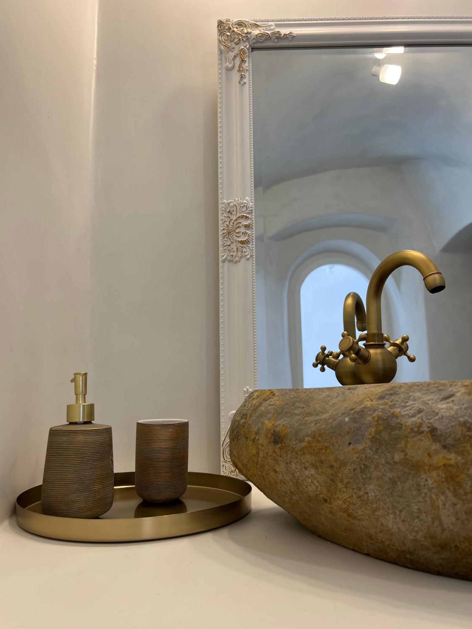 Cave Noelia Apartment Fira  Bagian luar foto