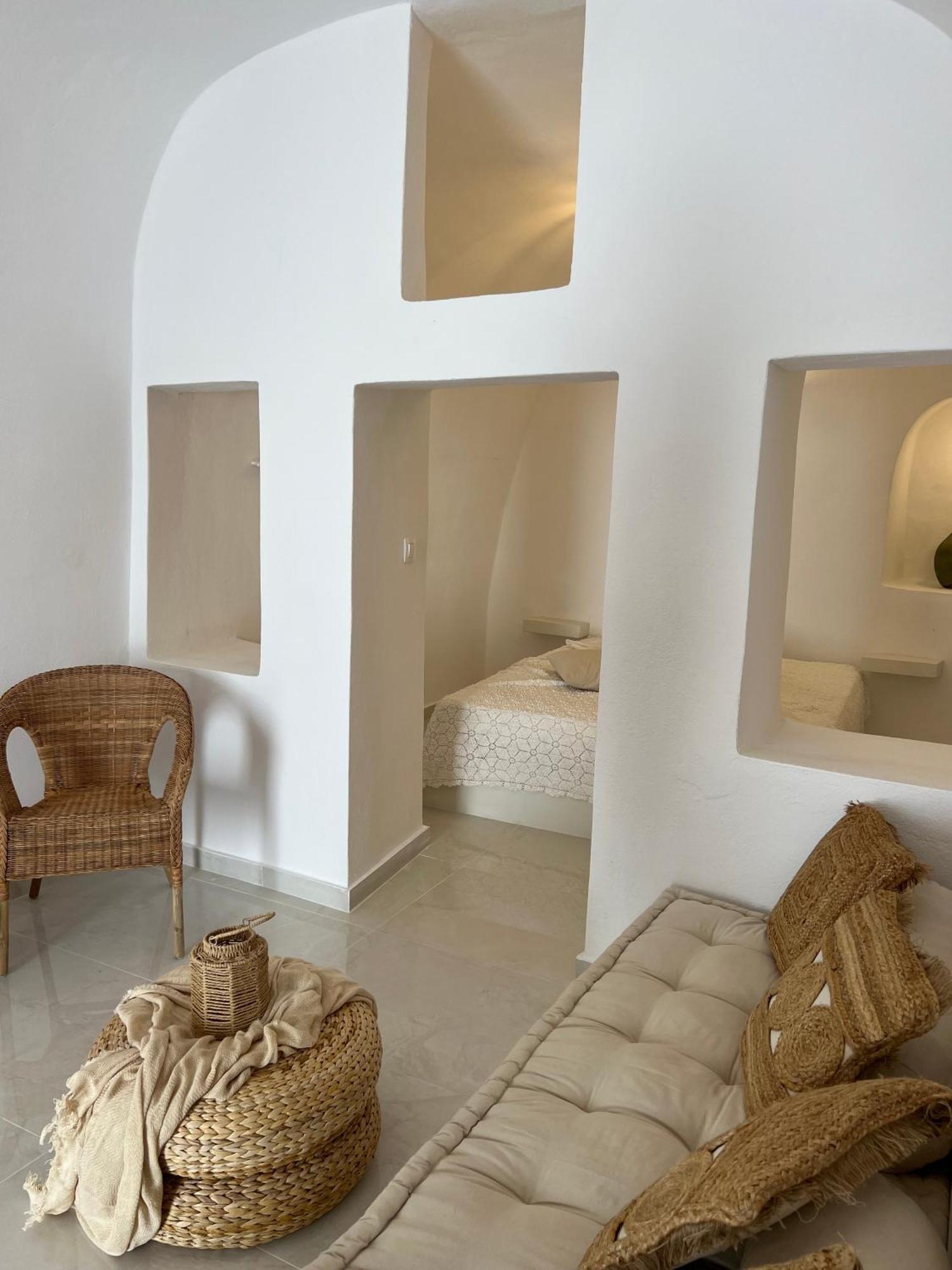 Cave Noelia Apartment Fira  Bagian luar foto