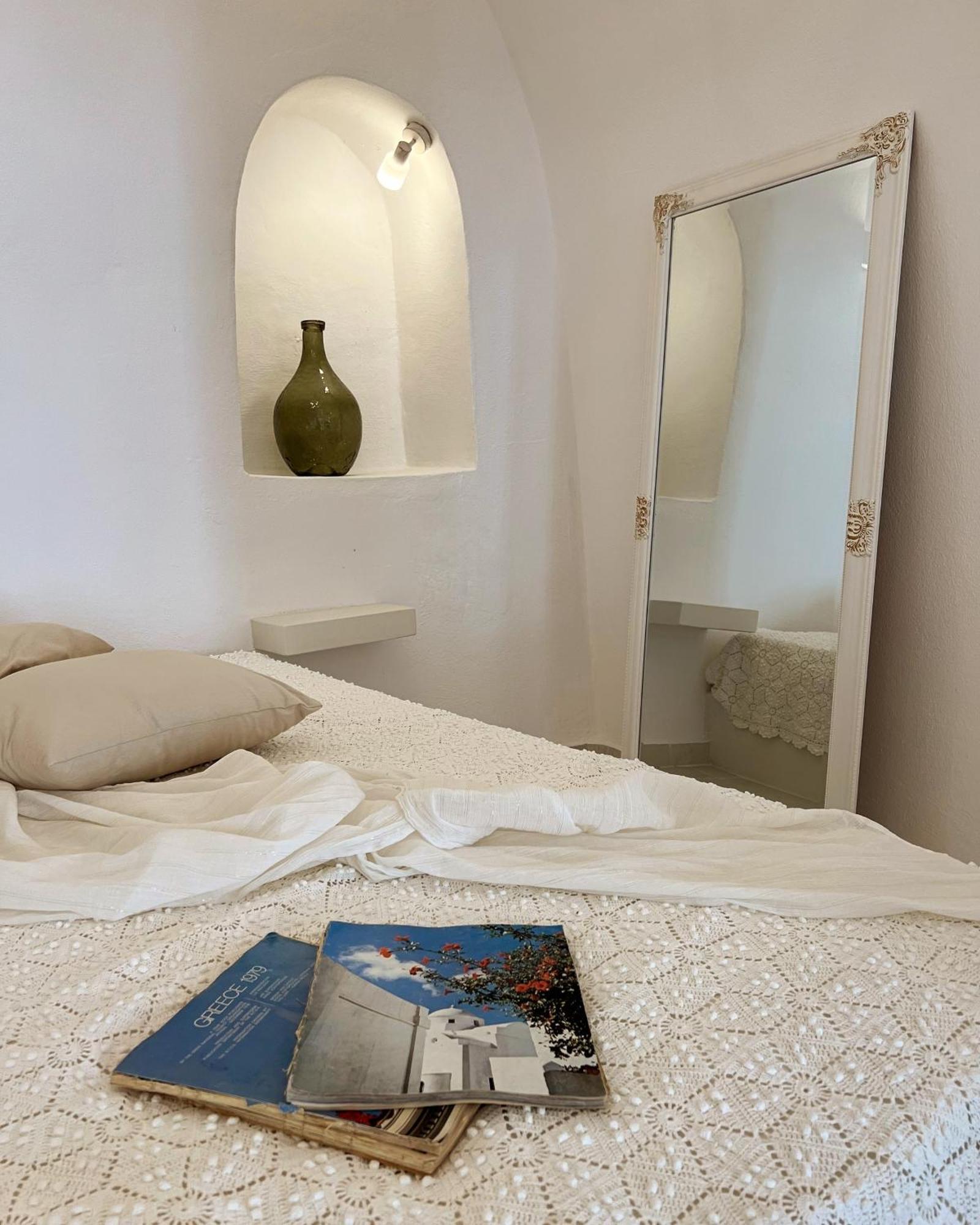 Cave Noelia Apartment Fira  Bagian luar foto