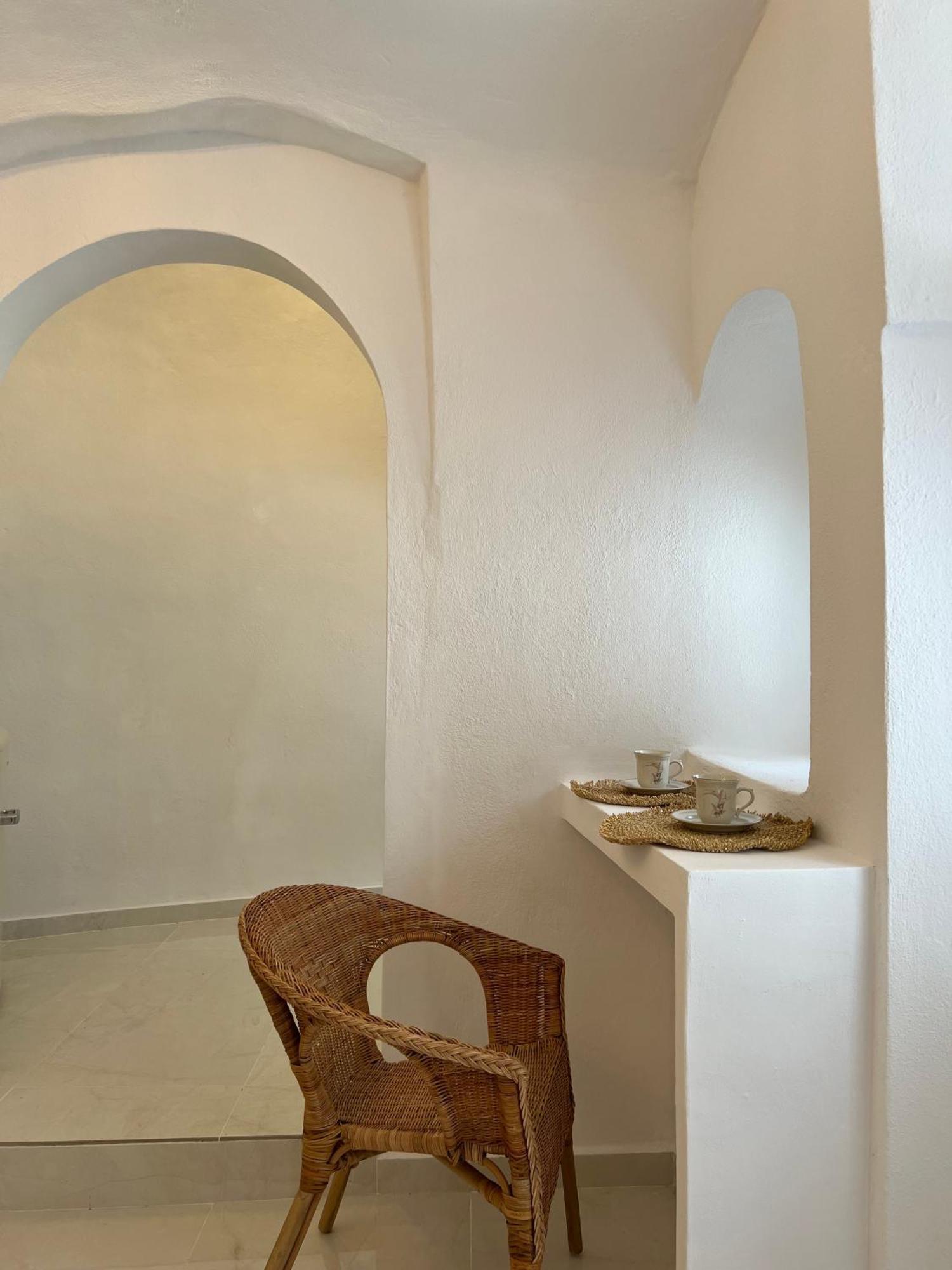 Cave Noelia Apartment Fira  Bagian luar foto