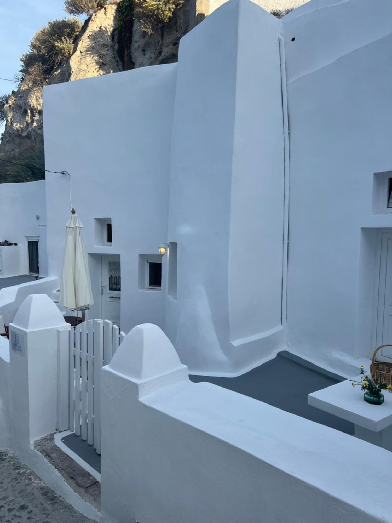 Cave Noelia Apartment Fira  Bagian luar foto