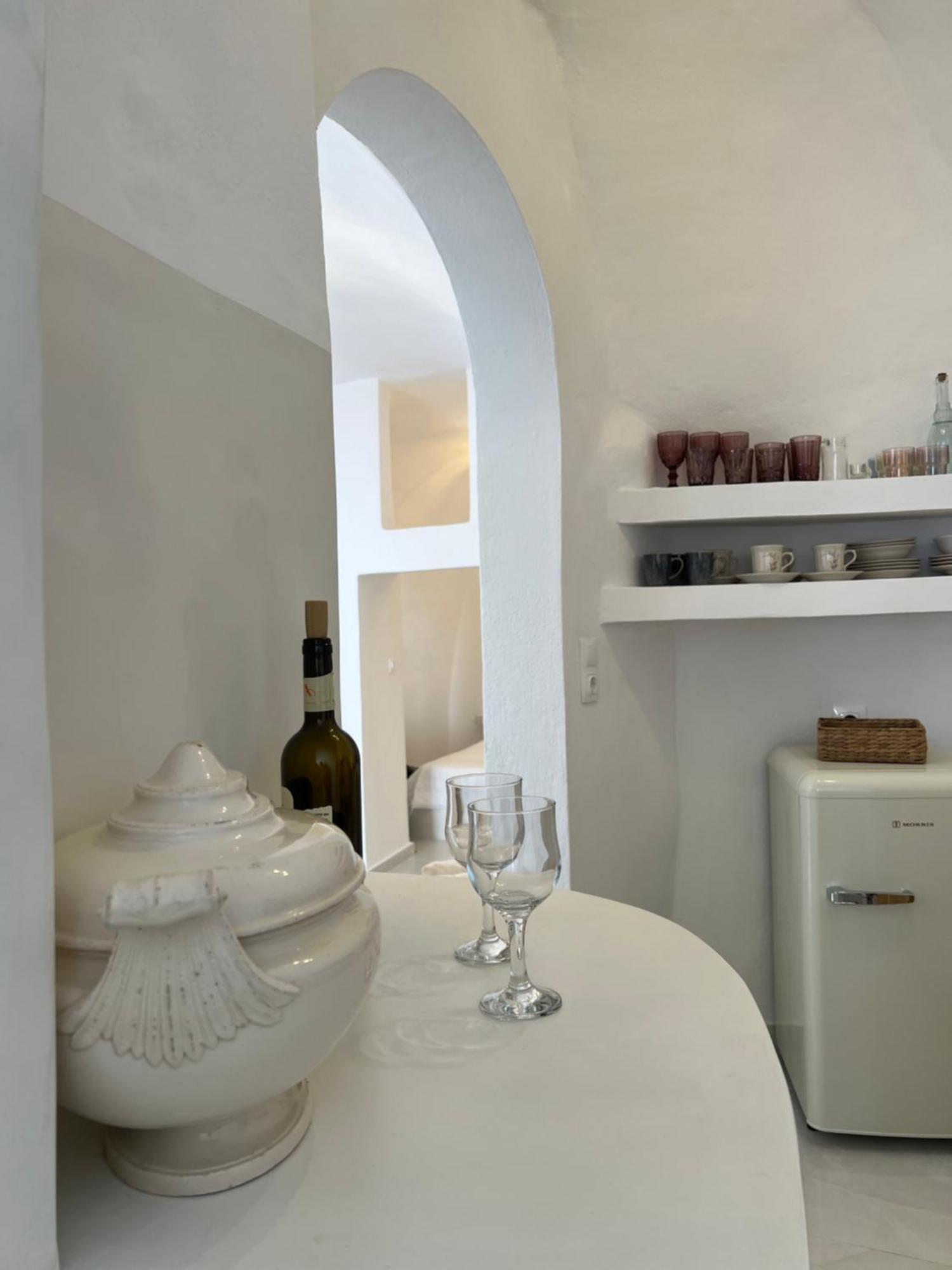 Cave Noelia Apartment Fira  Bagian luar foto